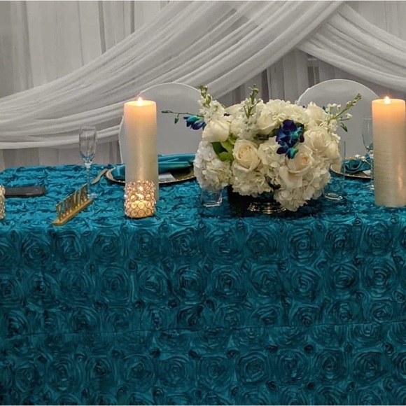 Wedding Rosette SATIN 120" Round Tablecloth - Dark Turquoise - Picture 8 of 8